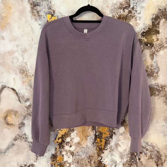 lululemon athletica Tops - Lululemon Lavender oversized crewneck sweatshirt in size 2